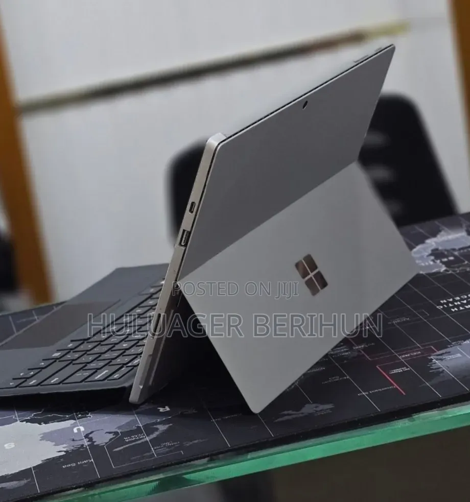 New Laptop Microsoft Surface Pro 7 16GB Intel Core i5 SSD 256GB