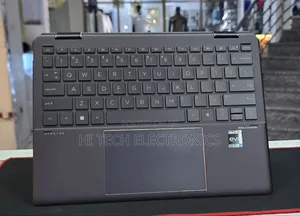 New Laptop HP Spectra 13 16GB Intel Core i7 SSD 512GB