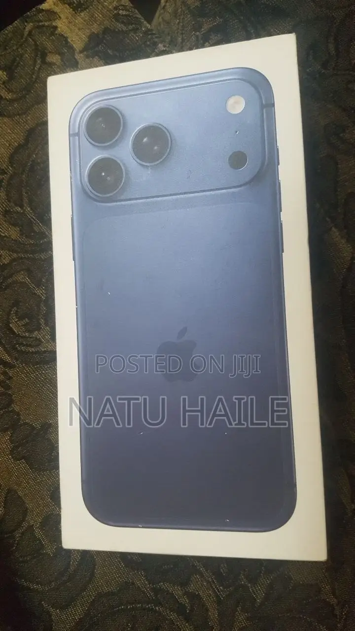 New Apple iPhone 17 Pro Max 256 GB Blue