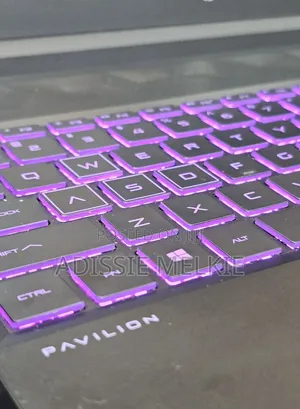 New Laptop HP Pavilion 15 8GB AMD Ryzen 5 SSD 512GB