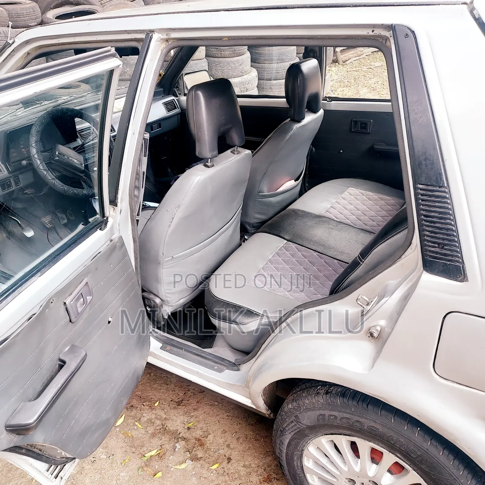 Toyota Starlet 1986 Silver