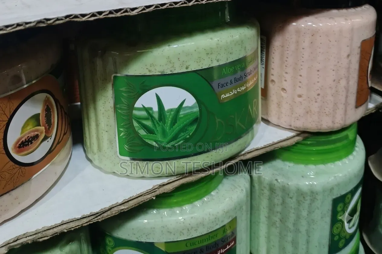 OSKAR Face Body Scrub