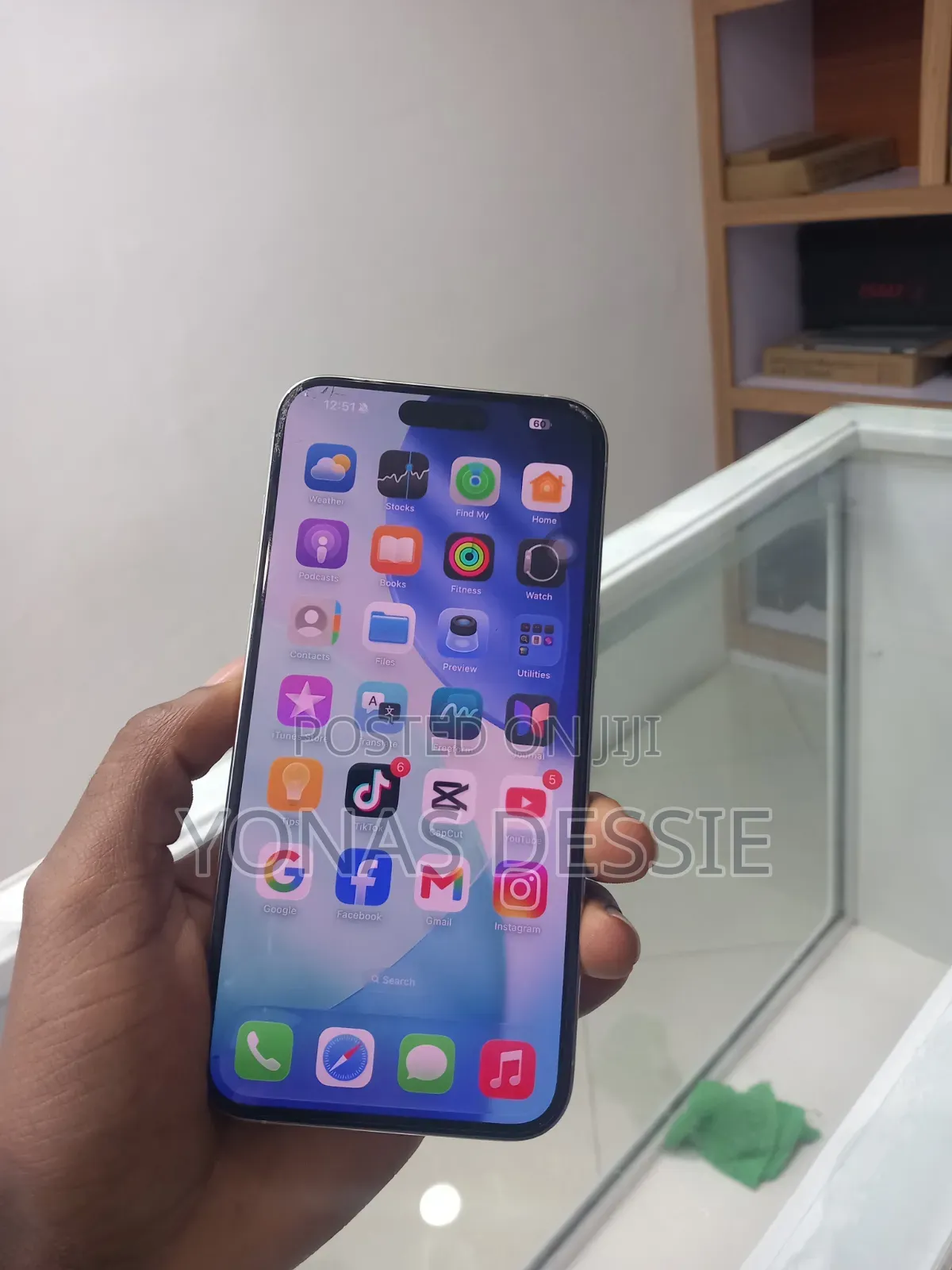 New Apple iPhone 15 Pro Max 256 GB White