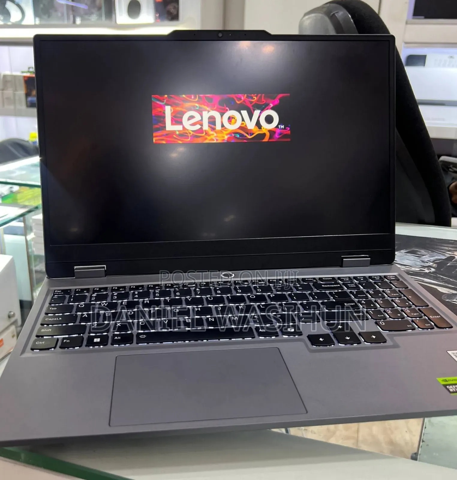 New Laptop Lenovo 16GB AMD Ryzen 5 SSD 512GB