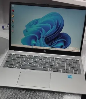 New Laptop HP 15 8GB Intel Core i3 SSD 256GB
