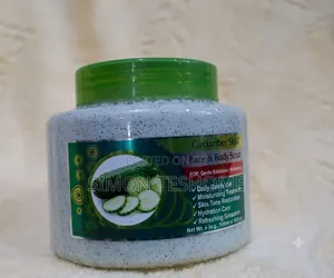 OSKAR Face Body Scrub