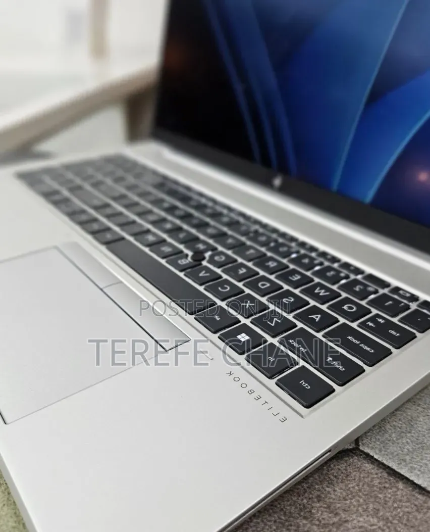 New Laptop HP EliteBook 850 G8 16GB Intel Core i7 SSD 512GB