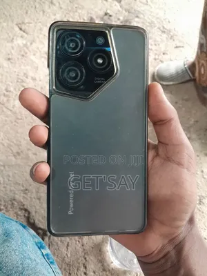 Itel A06 64 GB Black