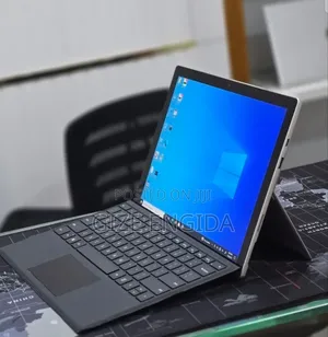 New Laptop Microsoft Surface Pro 7 16GB Intel Core i5 SSD 256GB