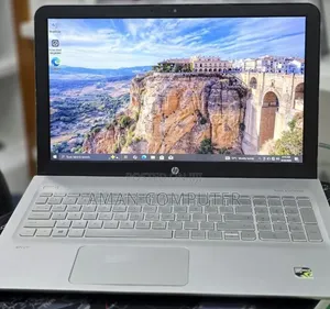 New Laptop HP Envy x360 12GB Intel Core i5 HDD 1T