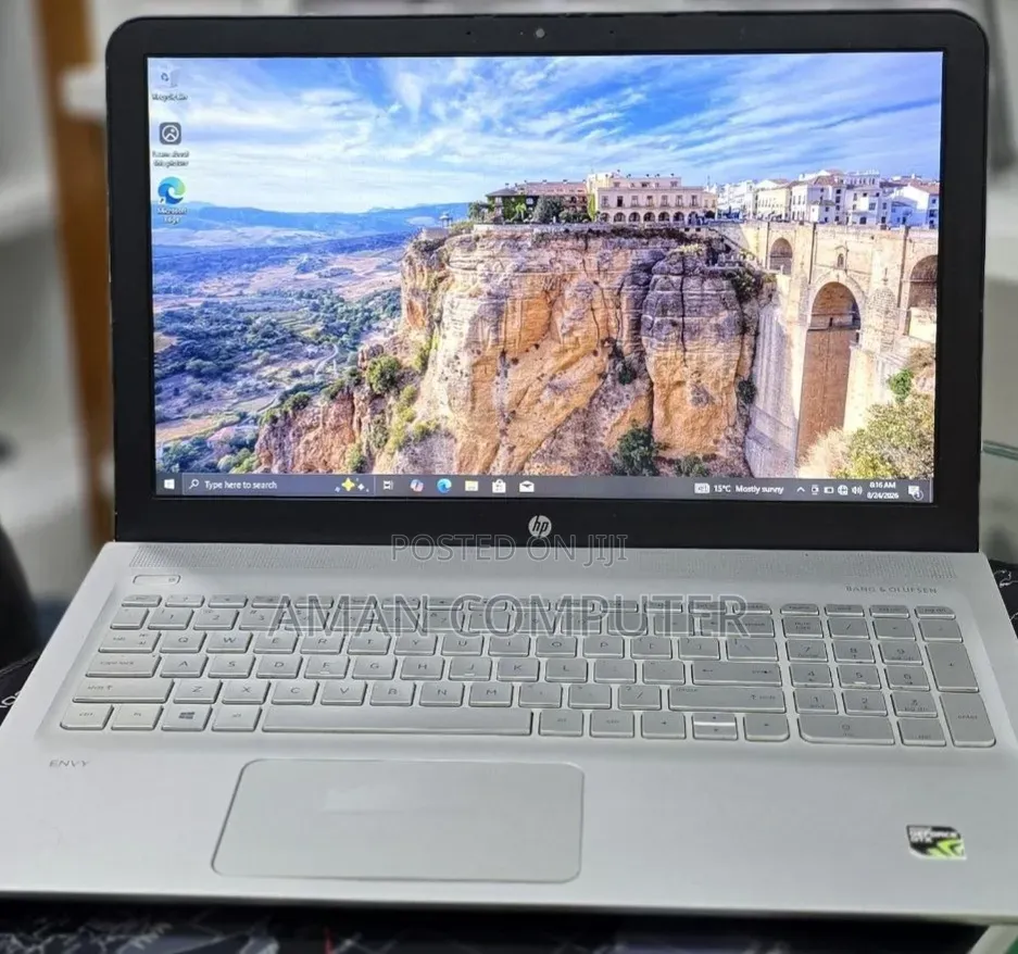 New Laptop HP Envy x360 12GB Intel Core i5 HDD 1T
