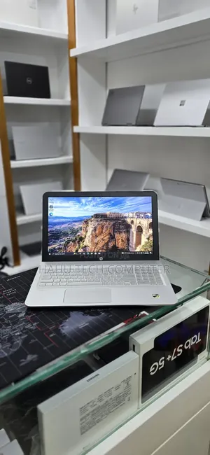 New Laptop HP Envy 15 12GB Intel Core i5 HDD+SSD 1T