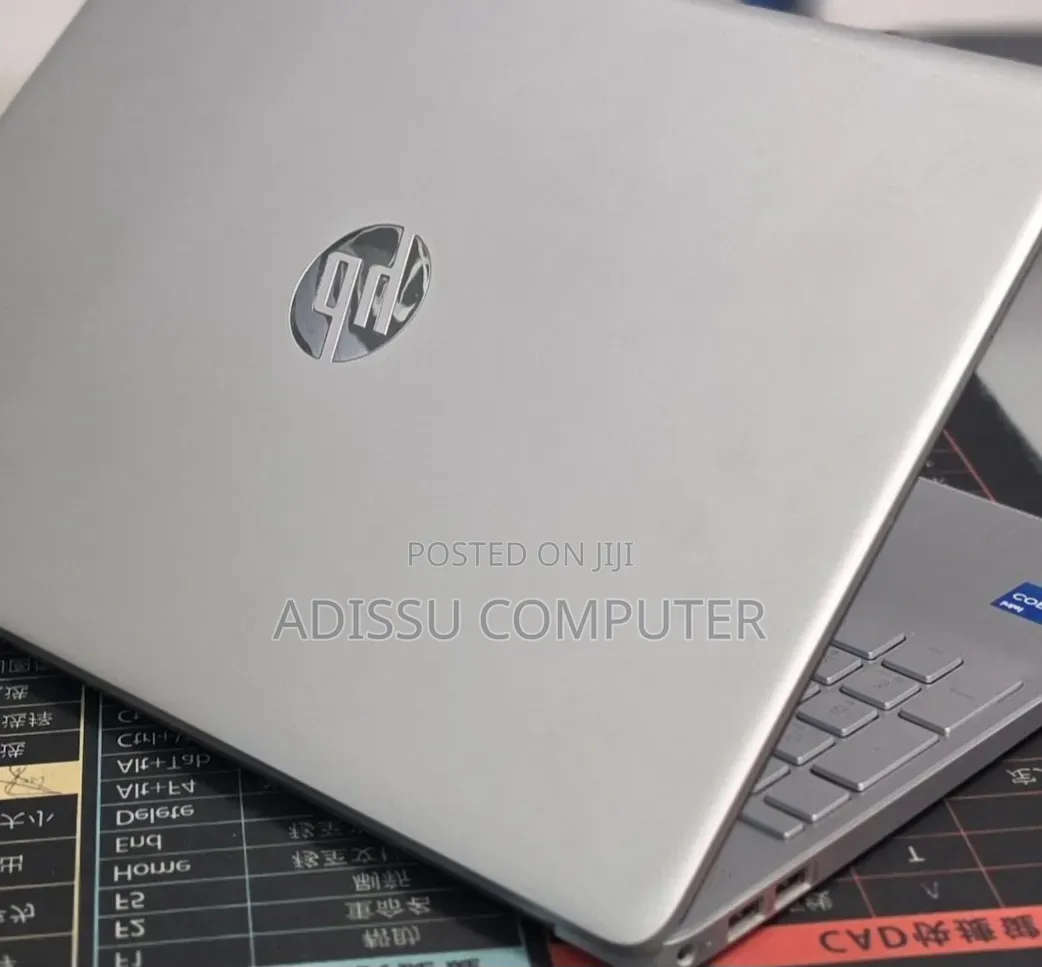 New Laptop HP Stream Notebook 12GB Intel Core i5 SSD 1T