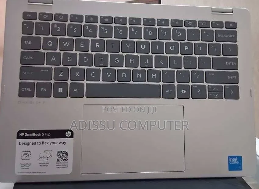 New Laptop HP OmniBook 5 Flip 16GB Intel Core i7 SSD 512GB