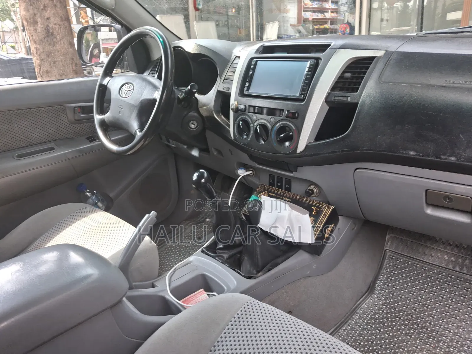 Toyota Hilux 2009 Black