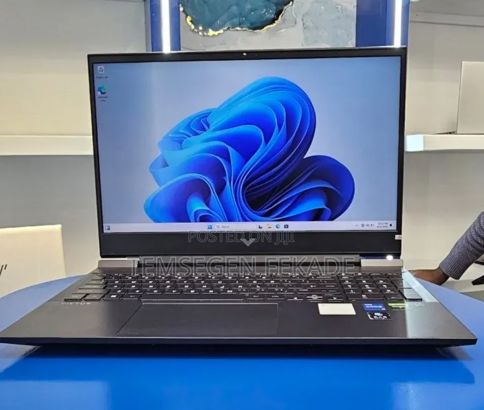 New Laptop HP Victus 16 16GB Intel Core i5 SSD 512GB