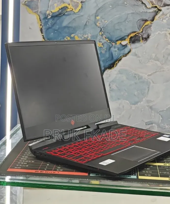 New Laptop HP Omen X 16GB Intel Core i5 SSD 512GB