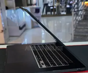 New Laptop Apple MacBook Air 2026 M5 16GB Apple M5 SSD 512GB
