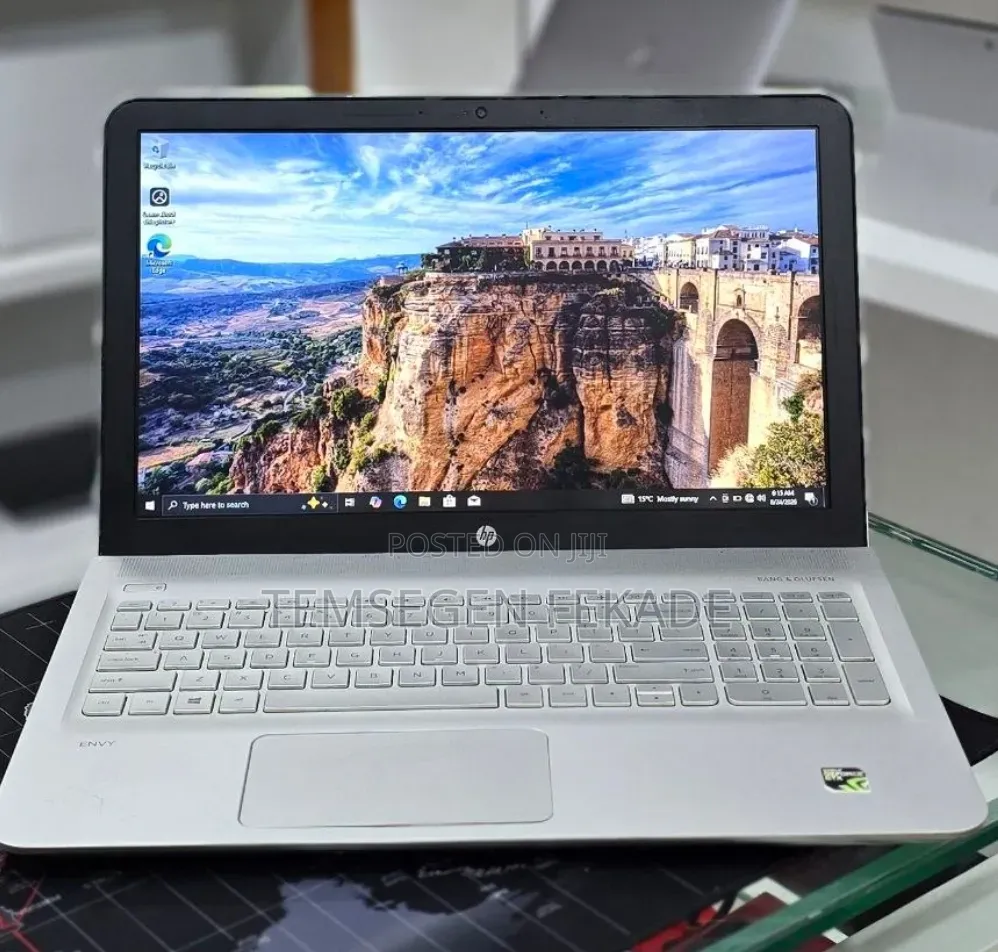 New Laptop HP Envy 15 12GB Intel Core i5 HDD+SSD 1T