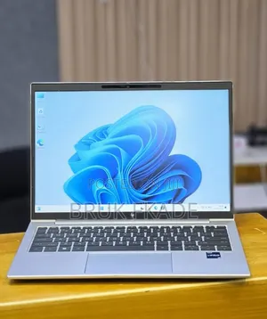 New Laptop HP Elite x360 830 G10 16GB Intel Core i7 SSD 512GB