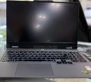 New Laptop Lenovo 16GB AMD Ryzen 5 SSD 512GB