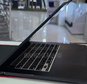 New Laptop Apple MacBook Air 2026 M5 16GB Apple M5 SSD 512GB