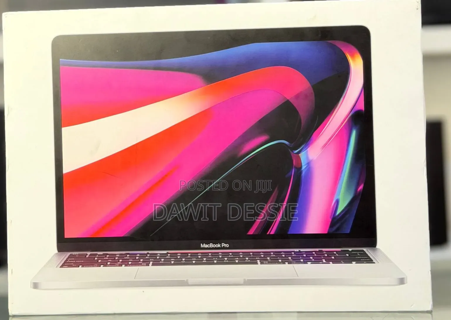 New Laptop Apple MacBook Pro 2021 M1 8GB Apple M1 Pro SSD 512GB