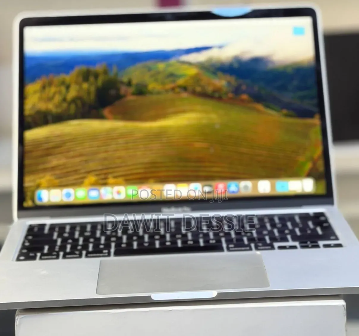 New Laptop Apple MacBook Pro 2021 M1 8GB Apple M1 Pro SSD 512GB