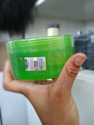 The Dr. Rashel Aloe Vera Soothing & Moisturizing Gel