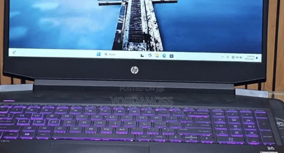 New Laptop HP Pavilion 15 8GB AMD Ryzen 5 SSD 512GB