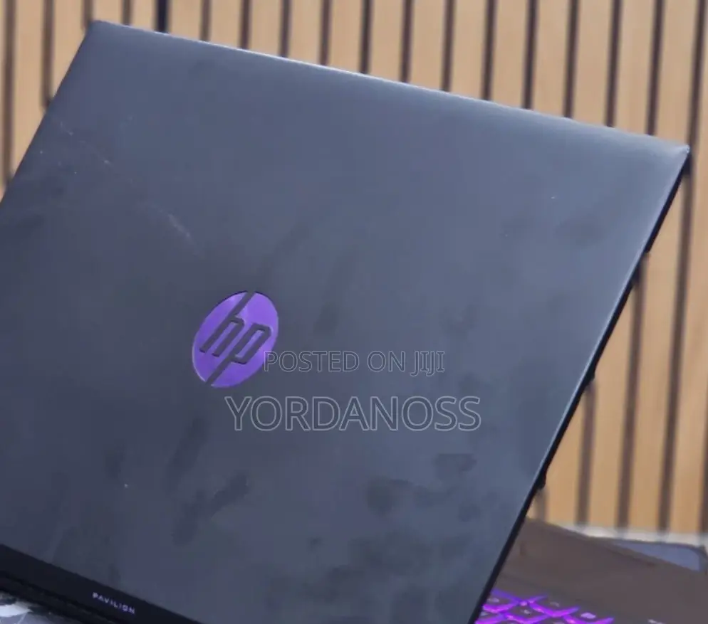 New Laptop HP Pavilion 15 8GB AMD Ryzen 5 SSD 512GB