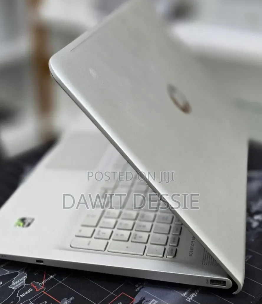 Laptop HP 12GB Intel Core i5 HDD+SSD 128GB