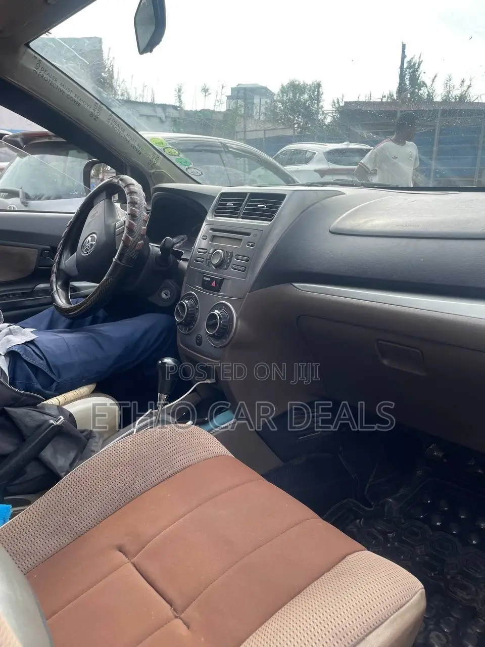 Toyota Avanza 2016 Gold