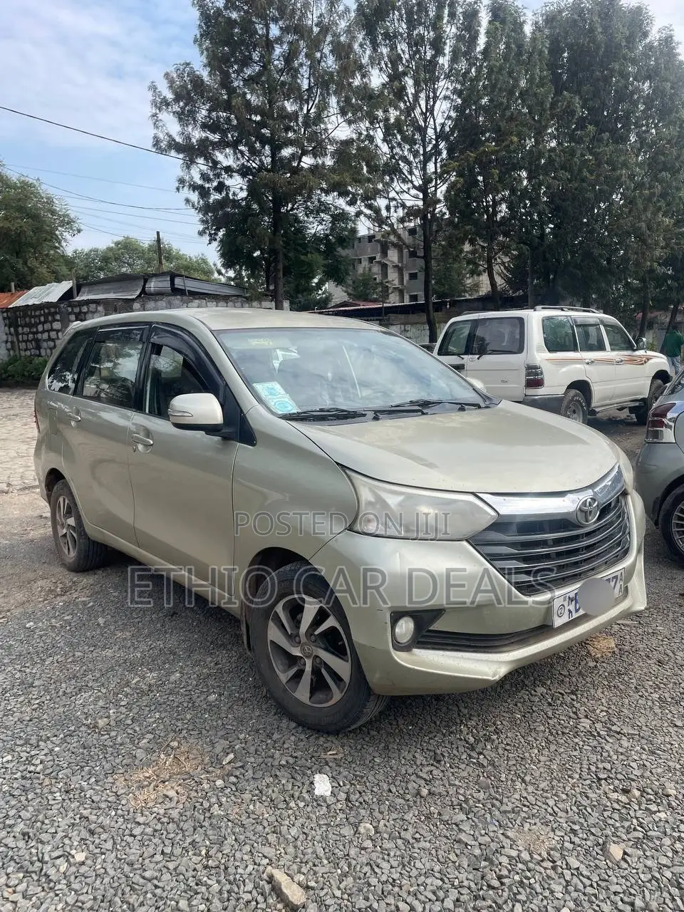 Toyota Avanza 2016 Gold