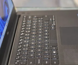 New Laptop Dell XPS 15 16GB Intel Core i5 SSD 512GB