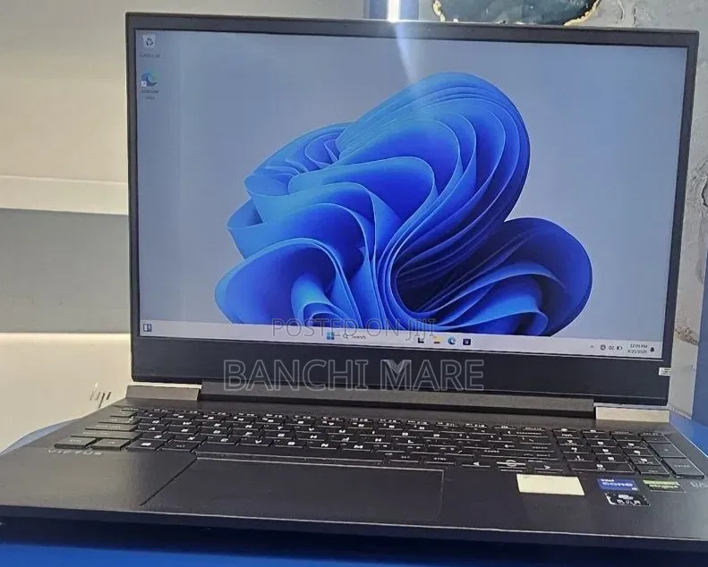 New Laptop HP Victus 16 16GB Intel Core i5 SSD 512GB