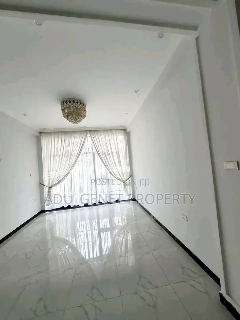 Furnished 5bdrm House in Ayat Akababe, Bole for sale