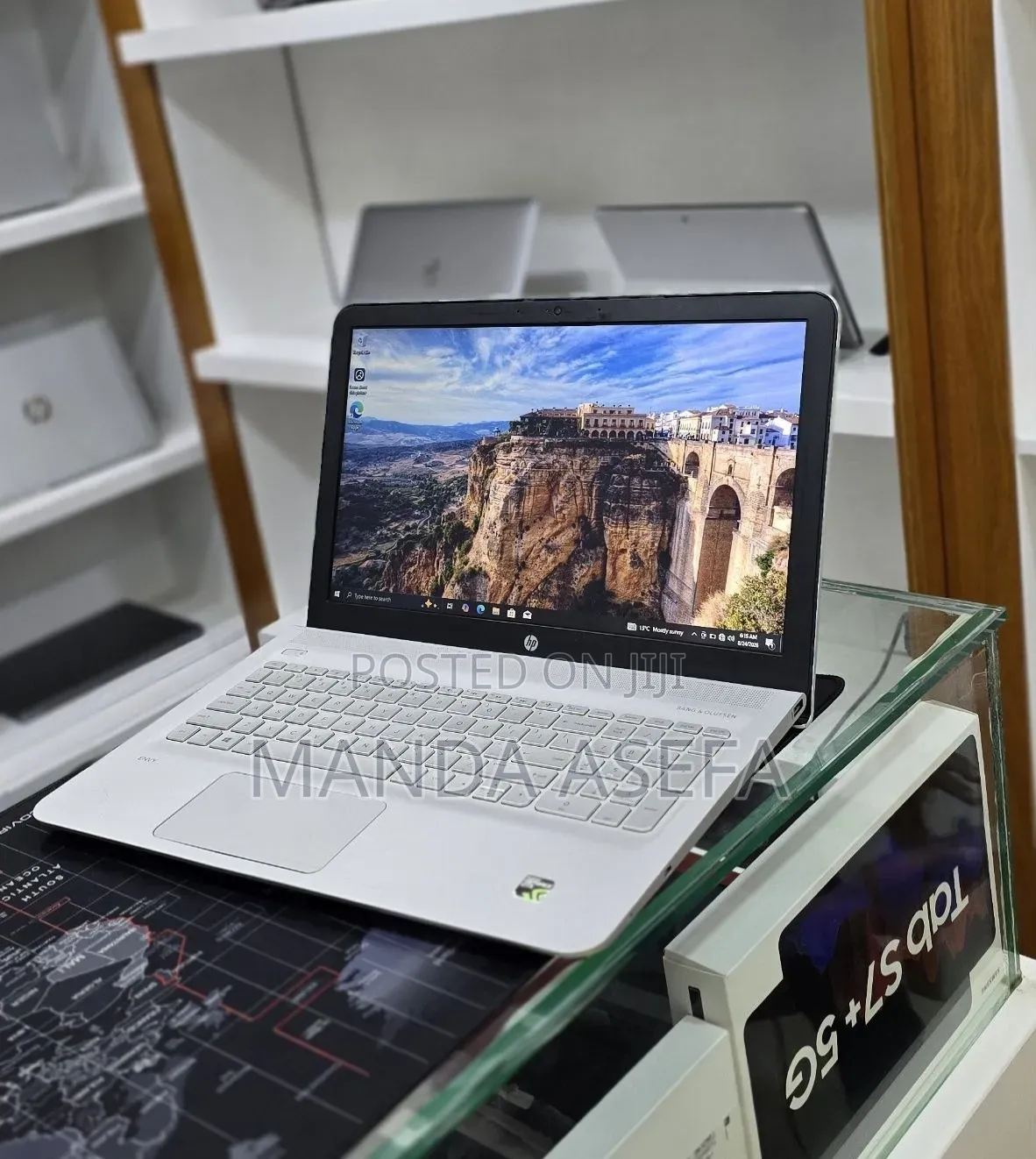 New Laptop HP Envy 15 12GB Intel Core i5 HDD+SSD 1T
