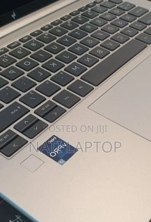 New Laptop HP EliteBook 840 G10 16GB Intel Core i7 SSD 1T