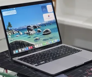 New Laptop Apple MacBook Pro 2021 M1 16GB Apple M1 SSD 512GB