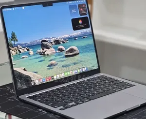 New Laptop Apple MacBook Air 2022 M2 16GB Apple M2 SSD 256GB