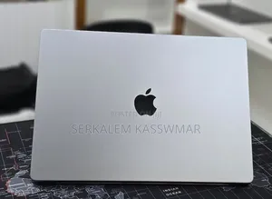 New Laptop Apple MacBook Pro 2021 M1 32GB Apple M1 Max SSD 512GB