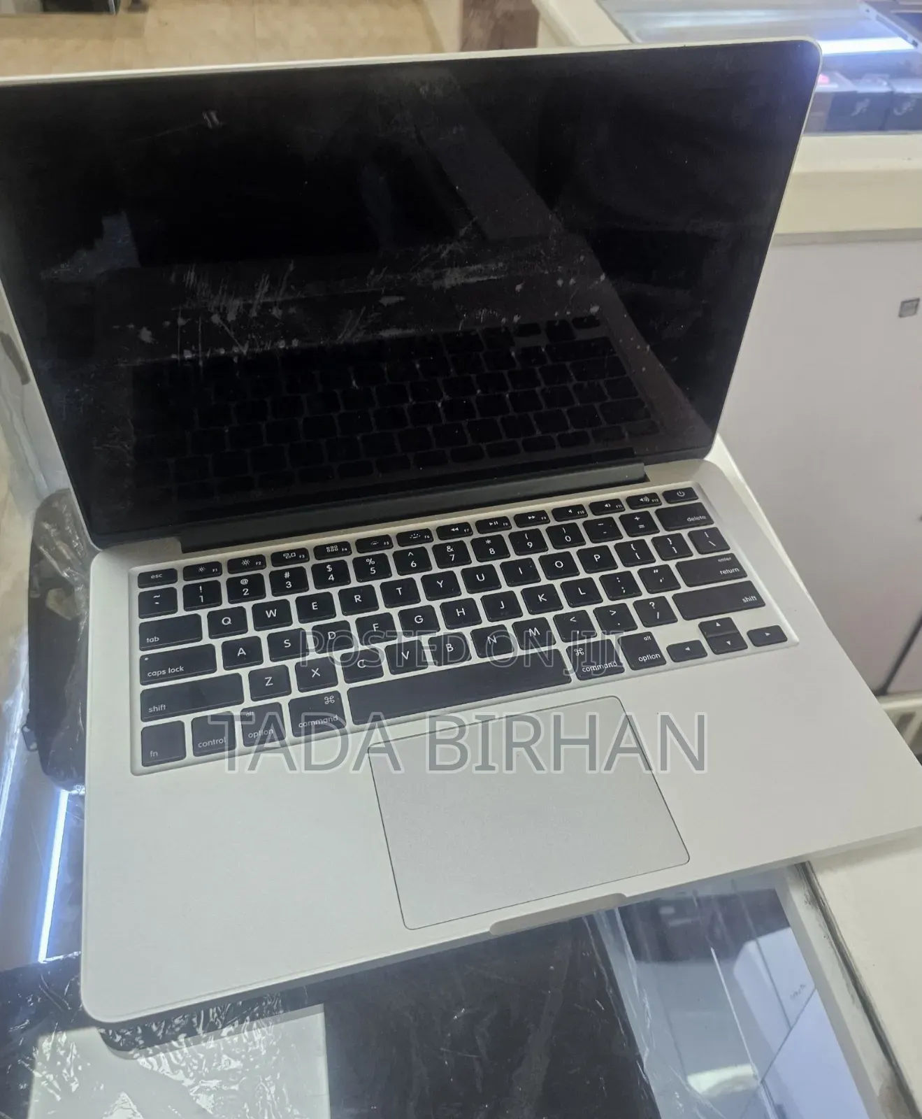 Laptop Apple MacBook Pro 2015 8GB Intel Core i5 SSD 256GB