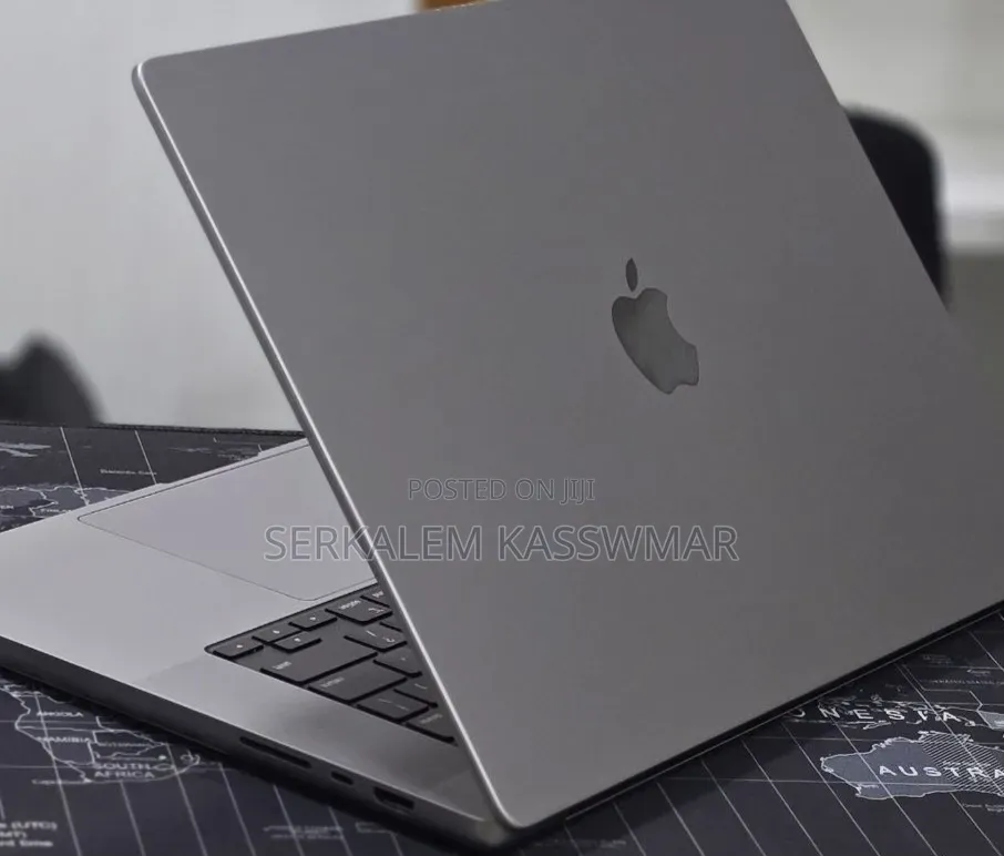New Laptop Apple MacBook Pro 2021 M1 32GB Apple M1 Max SSD 512GB