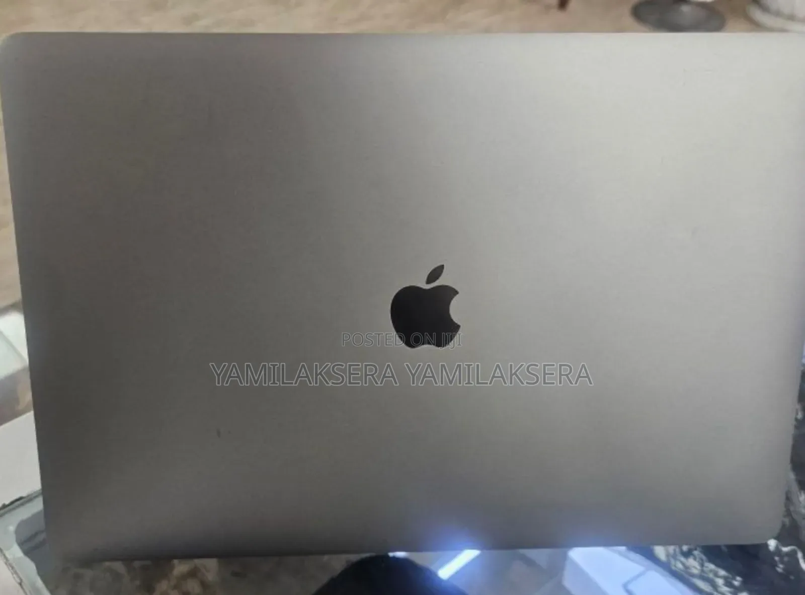 New Laptop Apple MacBook 2018 16GB Intel Core i7 SSD 512GB