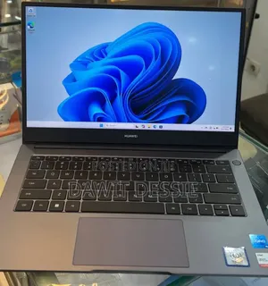 New Laptop Huawei 16GB Intel Core i5 SSD 512GB