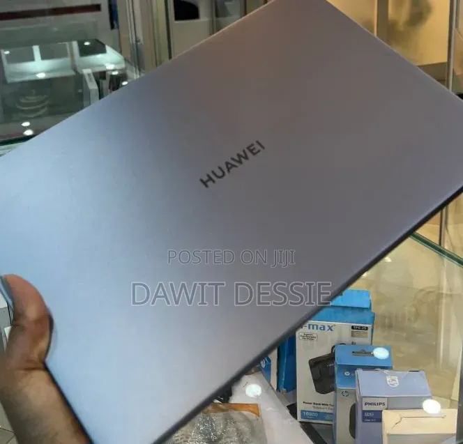 New Laptop Huawei 16GB Intel Core i5 SSD 512GB