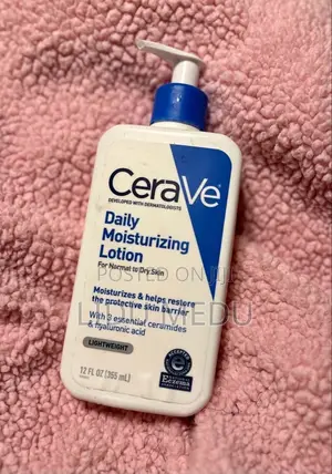 Cerave ( Daily Moisturizing Lotion)
