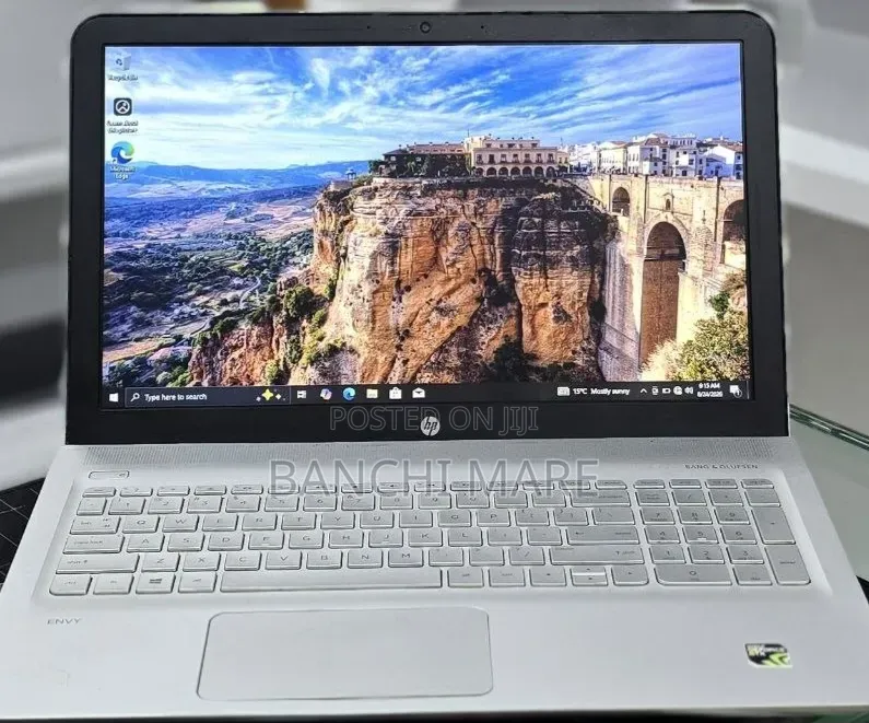 New Laptop HP Envy 15 12GB Intel Core i5 HDD 1T