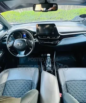 Toyota C-HR 2020 Silver